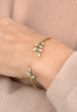Load image into Gallery viewer, Hope Grows Bracelet in Mint