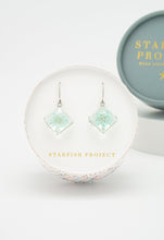 Load image into Gallery viewer, Forever in Bloom Earrings