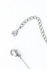 Load image into Gallery viewer, Community Silver Starfish Pendant Necklace Set