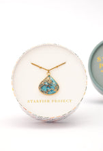 Load image into Gallery viewer, Emperor Stone Blossom Necklace