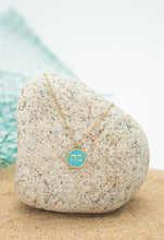 Load image into Gallery viewer, Hebrew 5 &amp; 2 Necklace Gold