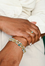 Load image into Gallery viewer, Light We Carry Bracelet Set in Agate