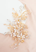 Load image into Gallery viewer, Magnolia Crystal and Zircon Hair Clip