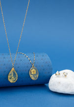 Load image into Gallery viewer, In Bloom Necklace
