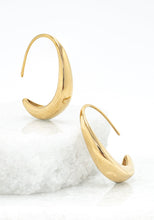 Load image into Gallery viewer, Crescent Moon Thread Drop Earrings in Gold