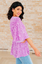 Load image into Gallery viewer, Dreamer Peplum Top in Lavender Leopard