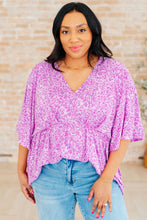 Load image into Gallery viewer, Dreamer Peplum Top in Lavender Leopard