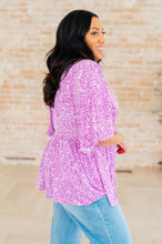 Load image into Gallery viewer, Dreamer Peplum Top in Lavender Leopard