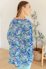 Load image into Gallery viewer, Essential Blouse in Painted Blue Mix