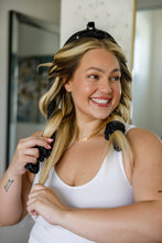 Load image into Gallery viewer, Got Your Back Heatless Curling Set in Black