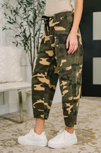 Load image into Gallery viewer, Now You See Me Camo Cargo Pants