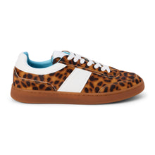 Load image into Gallery viewer, Quincy Low-Top Sneaker