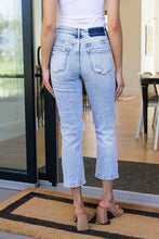 Load image into Gallery viewer, Rizzo High Rise Crop Straight Jeans