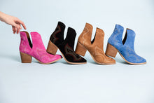 Load image into Gallery viewer, Journee Ankle Boots in Blue
