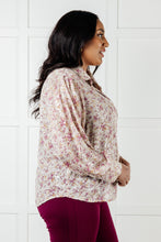 Load image into Gallery viewer, You and I Connect Floral Button Up Blouse