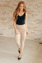 Load image into Gallery viewer, Magic Ankle Crop Skinny 26&quot; Pants in Twelve Colors