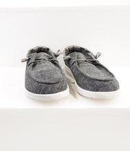 Load image into Gallery viewer, Maco Sneaker in Charcoal