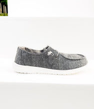 Load image into Gallery viewer, Maco Sneaker in Charcoal