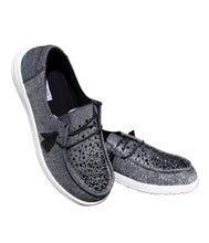Load image into Gallery viewer, Maco Water Drop Sneaker in Black