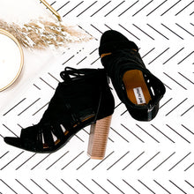 Load image into Gallery viewer, Silica Heel in Black
