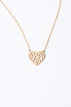 Load image into Gallery viewer, Ling Gold Heart Pendant Necklace