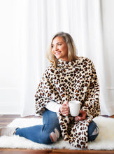 Load image into Gallery viewer, Creme Leopard Faux Fur Poncho