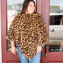 Load image into Gallery viewer, Leopard Faux Fur Poncho