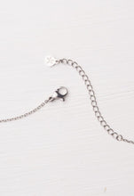 Load image into Gallery viewer, Eliana Silver World Necklace