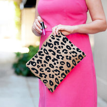 Load image into Gallery viewer, Leopard Burlap Zip Pouch